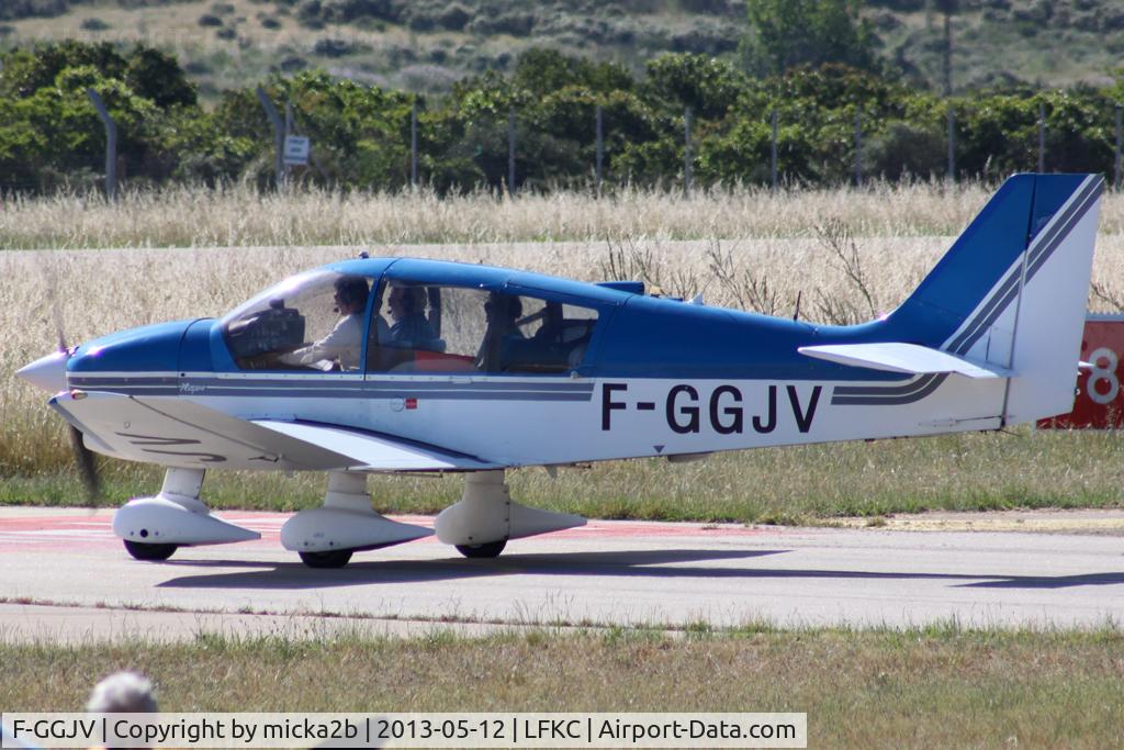 F-GGJV, Robin DR-400-180 Regent C/N 1840, Taxiing