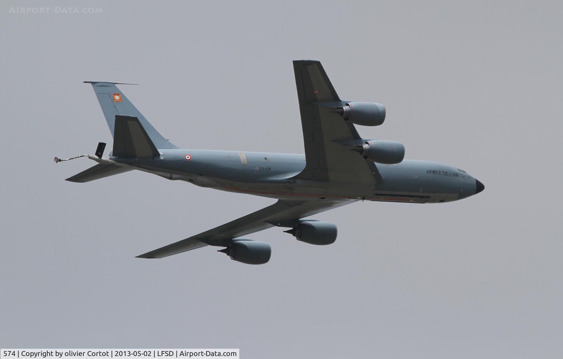 574, 1962 Boeing KC-135R Stratotanker C/N 18557, taken from my backyard !