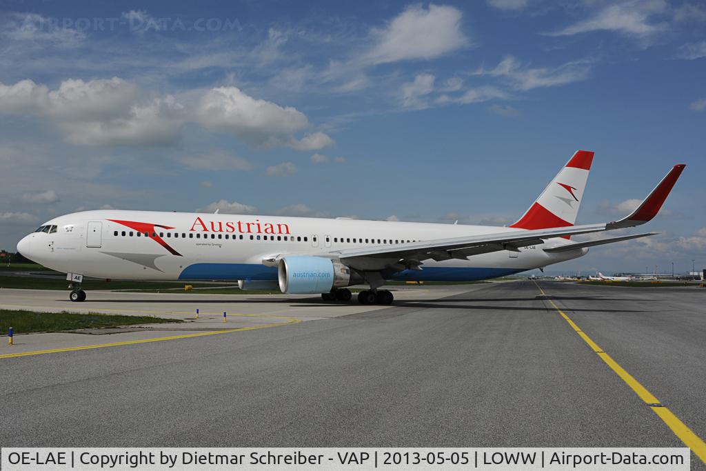 OE-LAE, 2000 Boeing 767-3Z9/ER C/N 30383, Austrian Airlines Boeing 767-300 with Tyrolean sticker