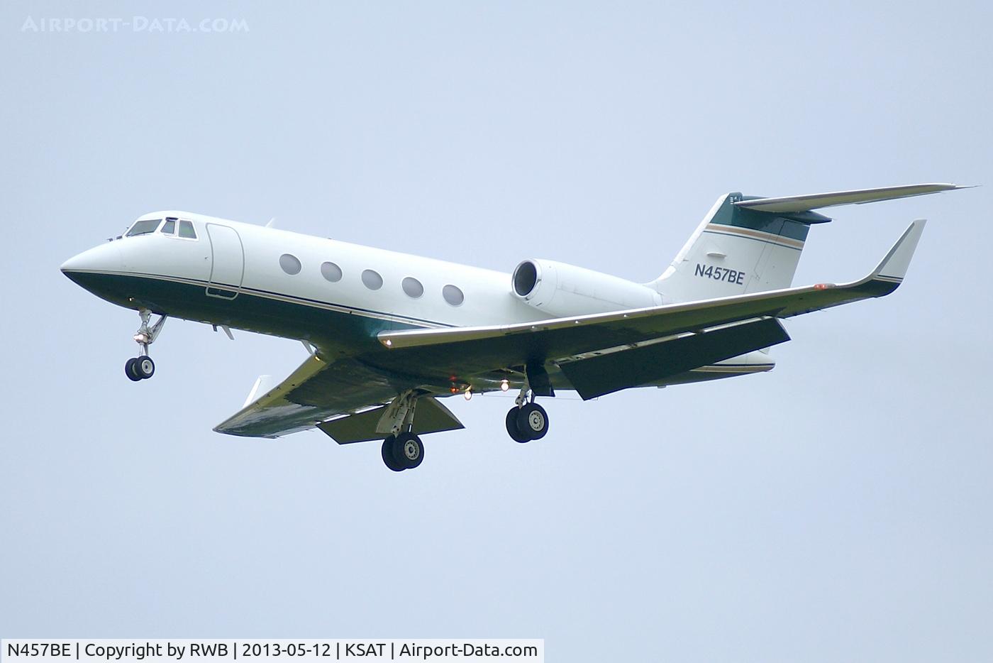 N457BE, 1979 Gulfstream American G-1159 Gulfstream II C/N 248, 12R approach