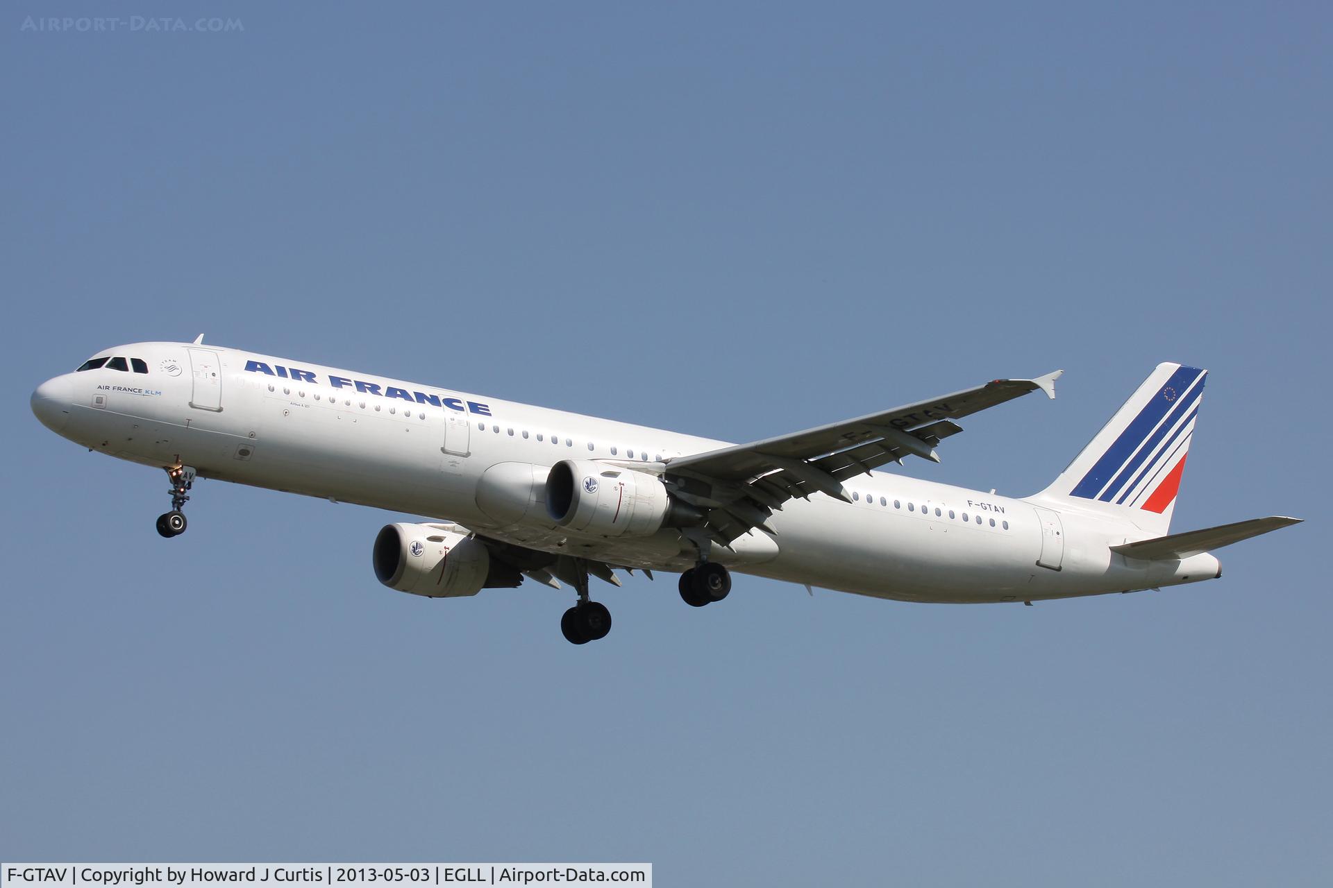 F-GTAV, 2009 Airbus A321-211 C/N 3884, Air France, on finals for runway 27L.
