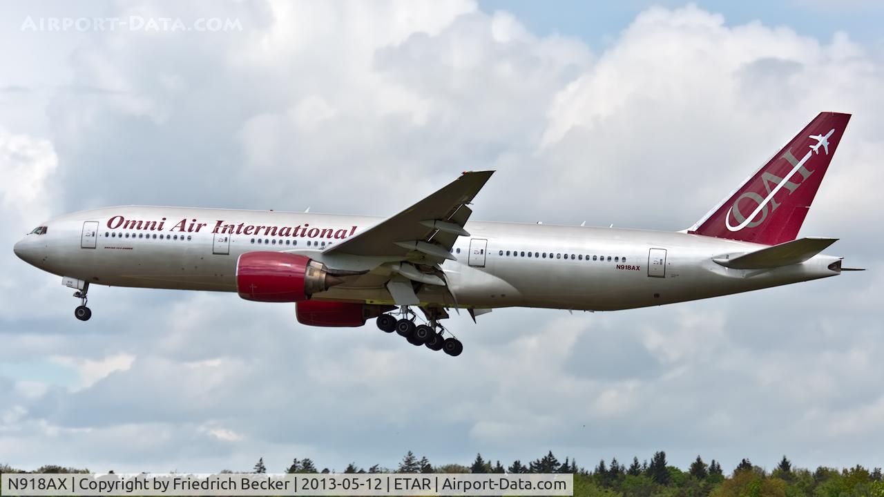 N918AX, 1997 Boeing 777-222 C/N 26935, on final RW26