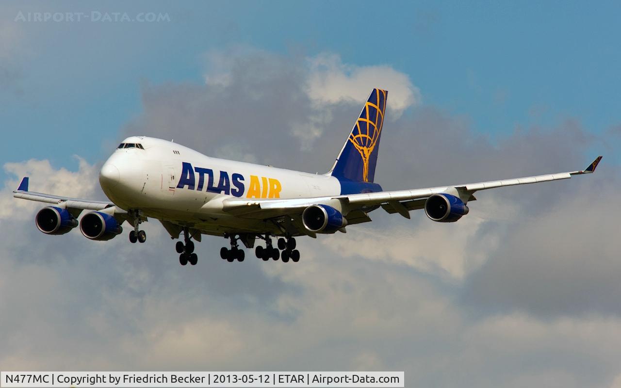 N477MC, 1998 Boeing 747-47UF C/N 29255, on final RW26