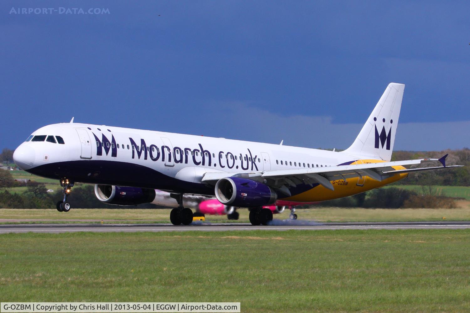 G-OZBM, 1999 Airbus A321-231 C/N 1045, Monarch