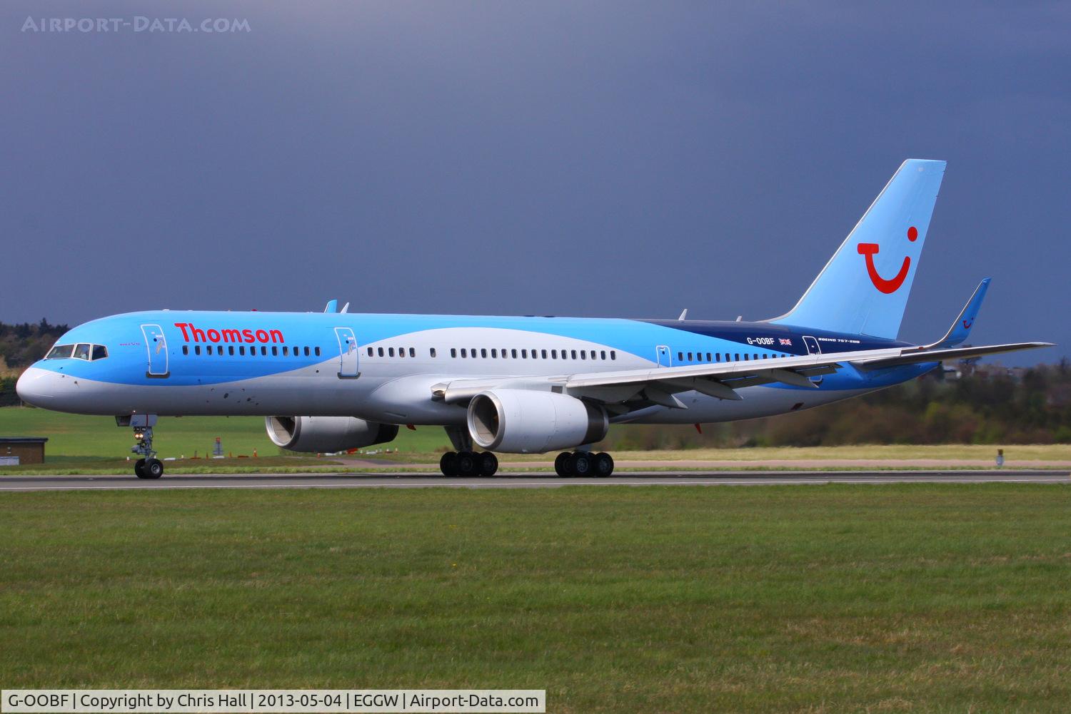 G-OOBF, 2004 Boeing 757-28A C/N 33101, Thomson