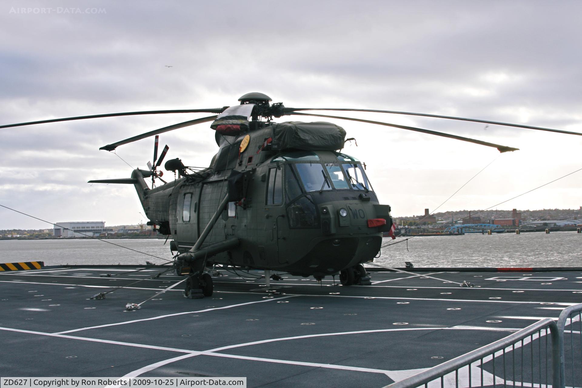 ZD627, 1984 Westland Sea King HC.4 C/N WA938, Royal Navy Sea King HC 4 on Board                  HMS Illustrious