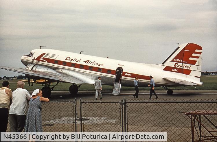N45366, 1943 Douglas C-53D-DO Skytrooper (DC-3A) C/N 11757, Chicago Midway 1953
