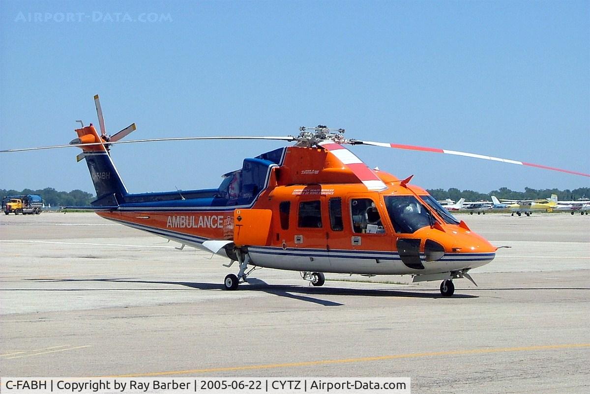 C-FABH, 1985 Sikorsky S-76A C/N 760271, Sikorsky S-76A [760271] (Canadian Helicopters) Toronto-City Centre Airport~C 22/06/2005