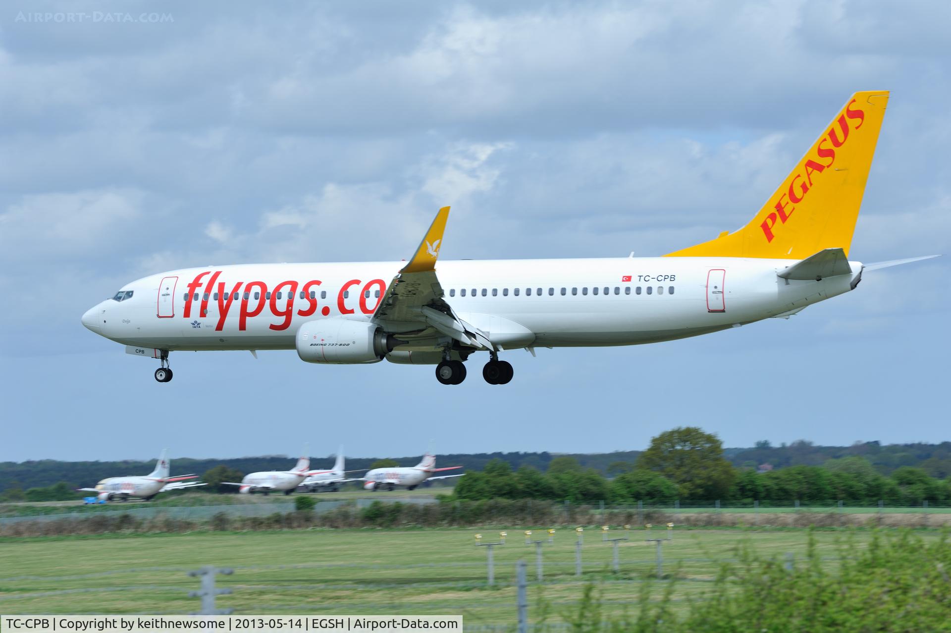 TC-CPB, 2012 Boeing 737-82R C/N 38177, Landing onto runway 27.