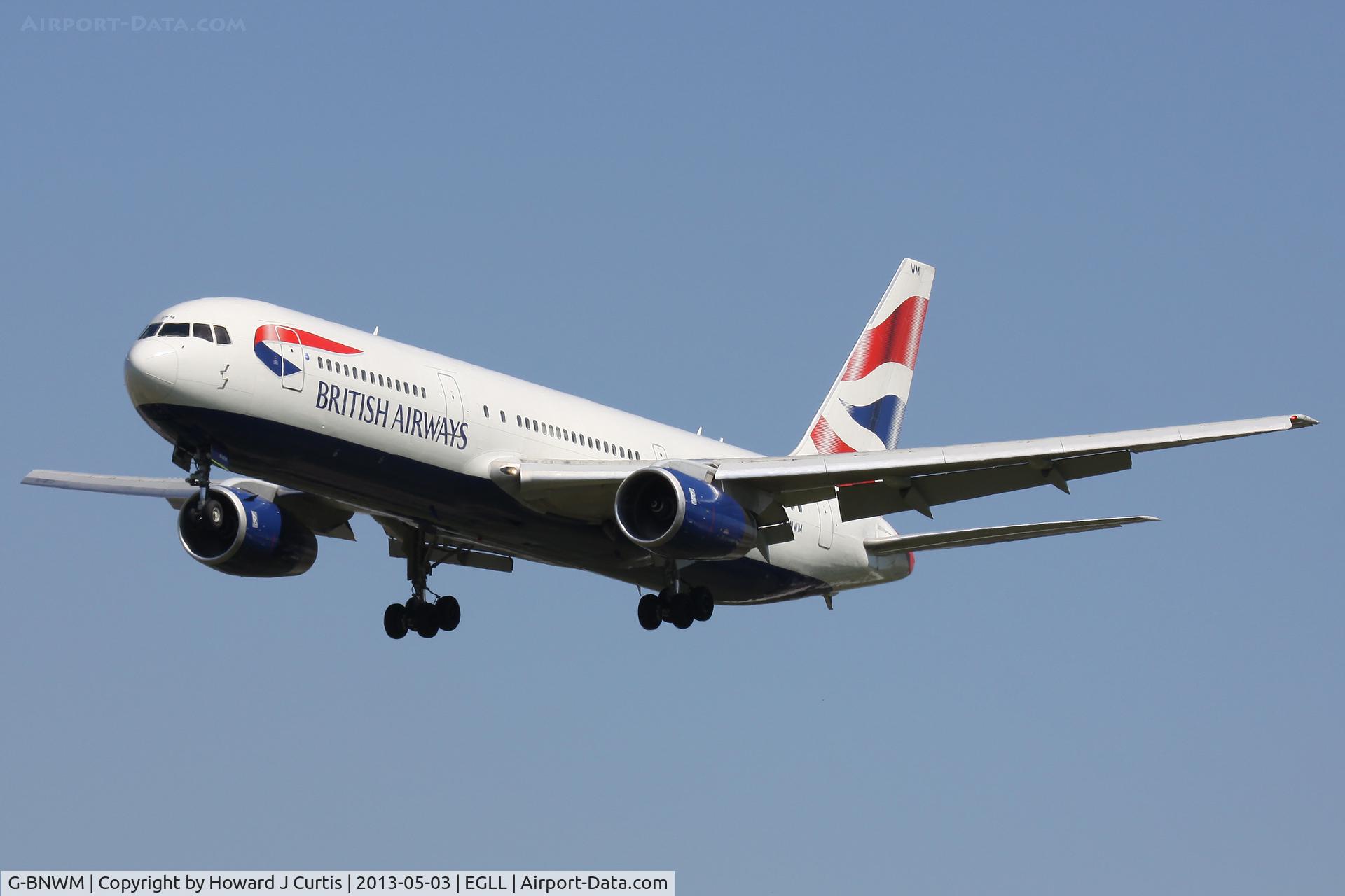 G-BNWM, 1991 Boeing 767-336 C/N 25204, British Airways, on finals for runway 27L.