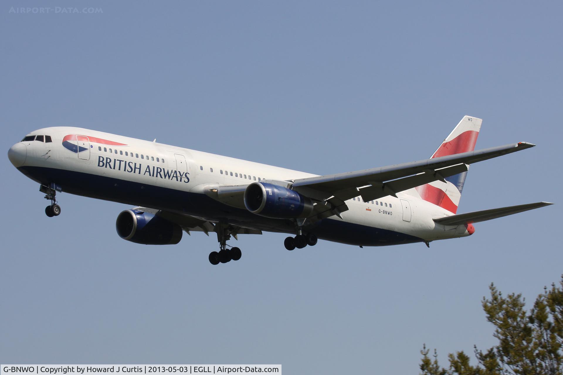 G-BNWO, 1992 Boeing 767-336 C/N 25442, British Airways, on finals for runway 27L.