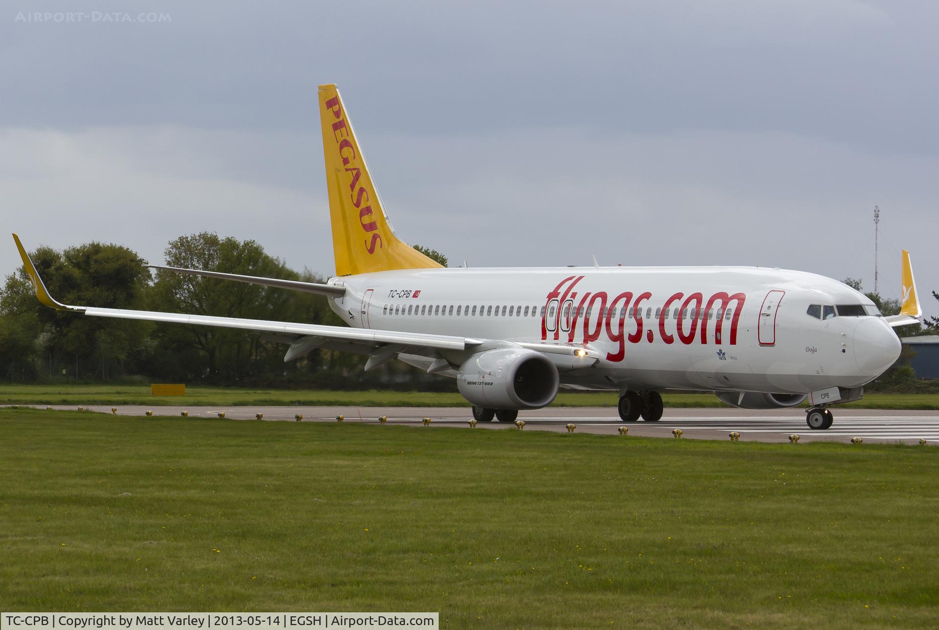 TC-CPB, 2012 Boeing 737-82R C/N 38177, Turning on the piano key's at NWI...