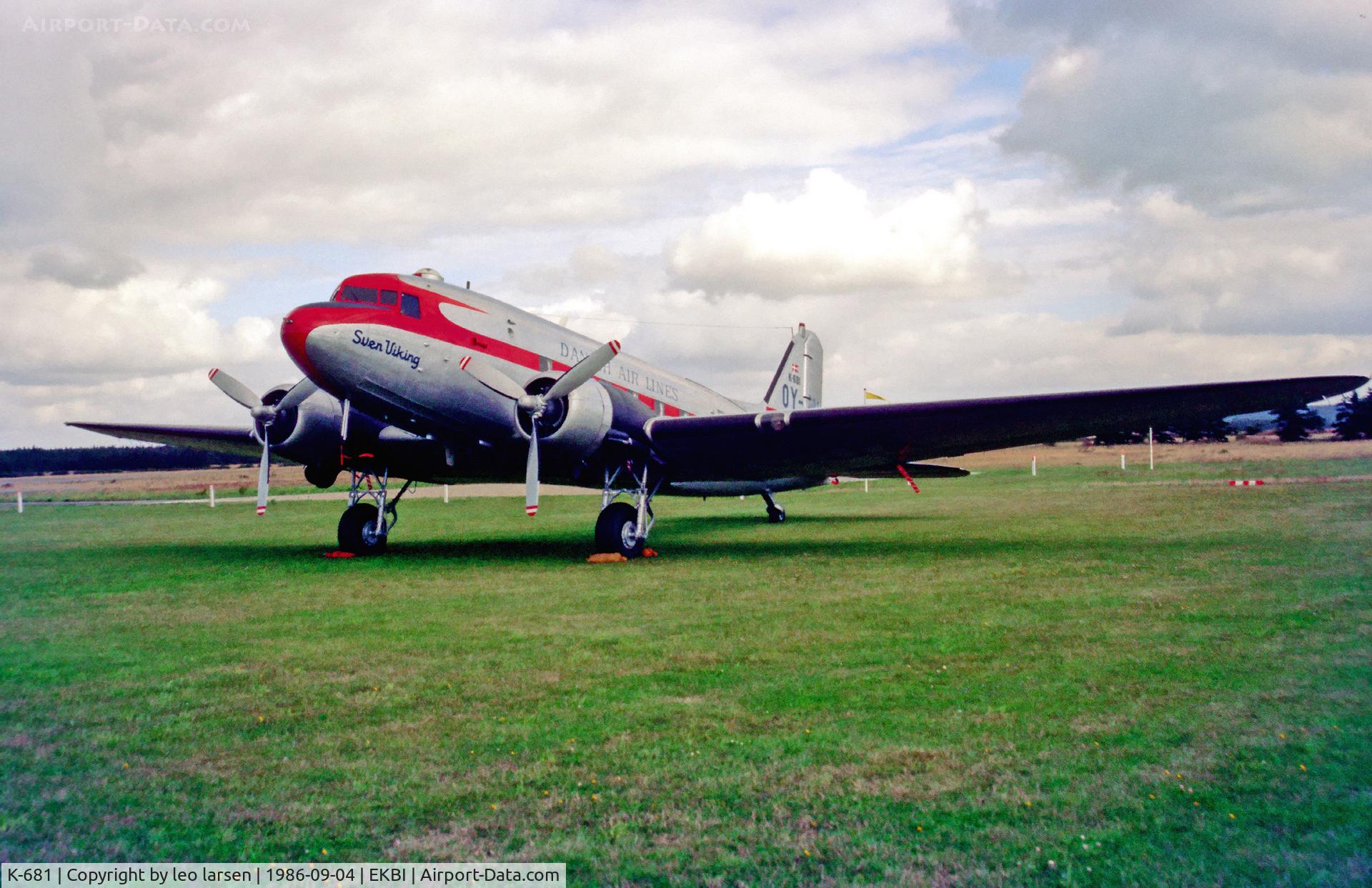 K-681, 1943 Douglas C-47A Dakota C/N 9664, Billund Denmark 4.9.86