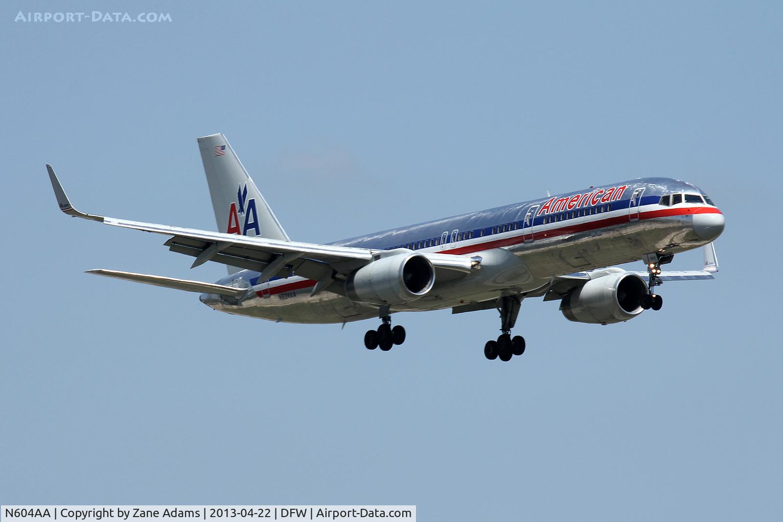 N604AA, 1995 Boeing 757-223 C/N 27055, American Airlines at DFW Airport