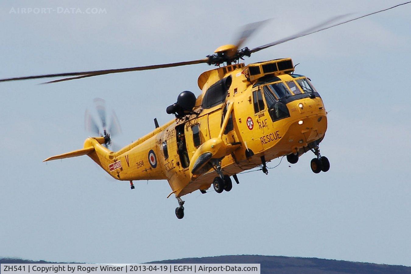 ZH541, Westland Sea King HAR.3A C/N WA1007, Visiting 22 Squadron RAF Sea King on a training excercise.