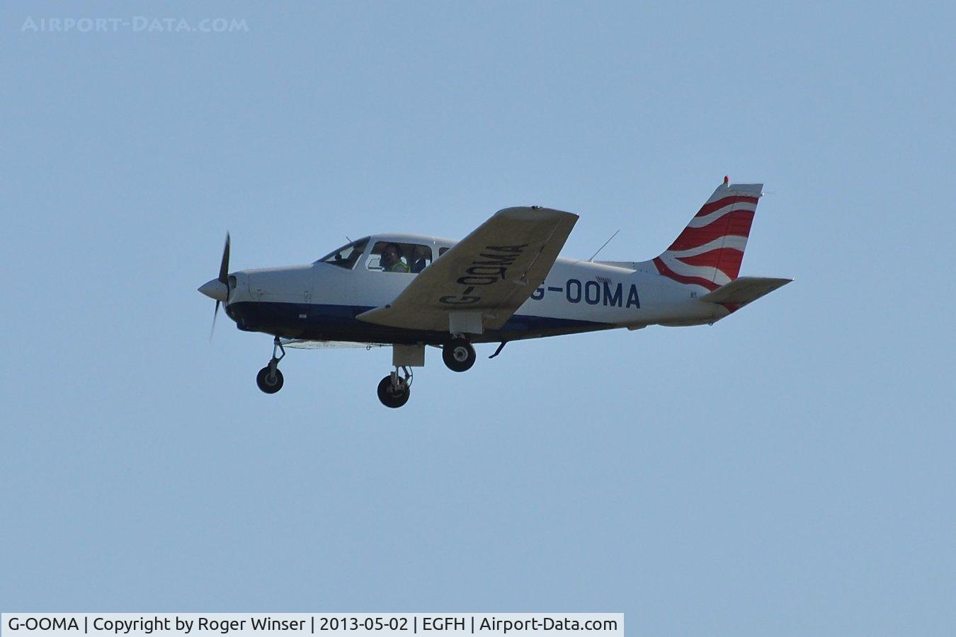 G-OOMA, 1981 Piper PA-28-161 Cherokee Warrior II C/N 28-8116030, Flyover Runway 10.