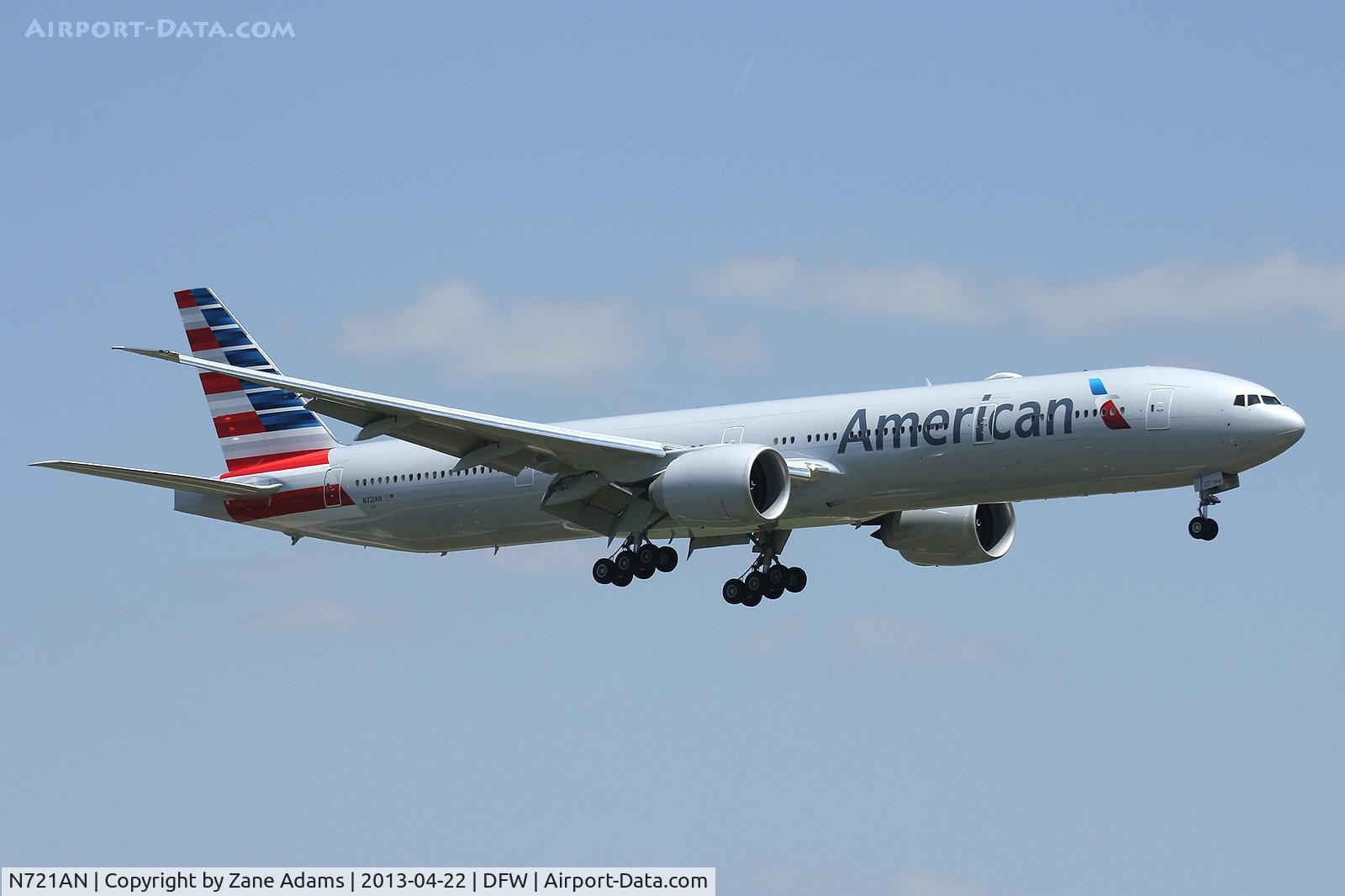 N721AN, 2013 Boeing 777-323/ER C/N 31546, American Airlines New Paint 777 at DFW Airport