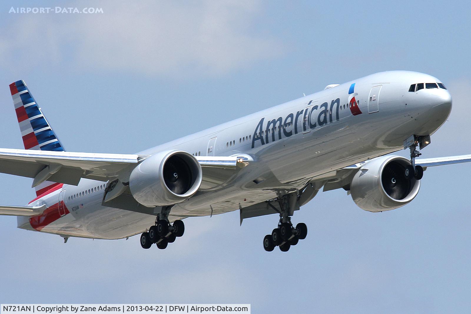 N721AN, 2013 Boeing 777-323/ER C/N 31546, American Airlines New Paint 777 at DFW Airport