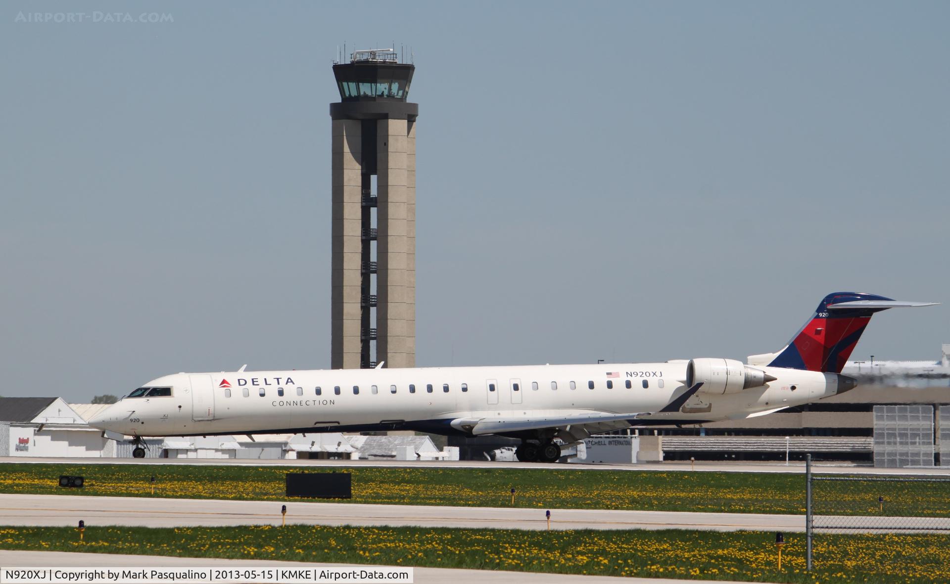 N920XJ, 2008 Bombardier CRJ-900ER (CL-600-2D24) C/N 15167, CL600-2D24