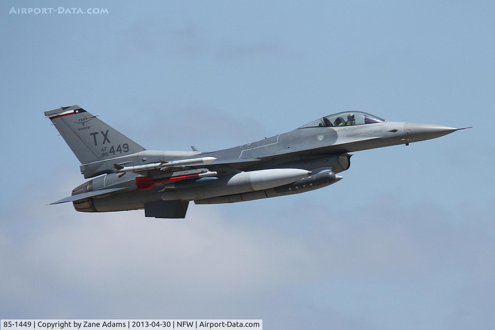 85-1449, 1985 General Dynamics F-16C Fighting Falcon C/N 5C-229, 301st Fighter Wing F-16 at NASJRB Fort Worth