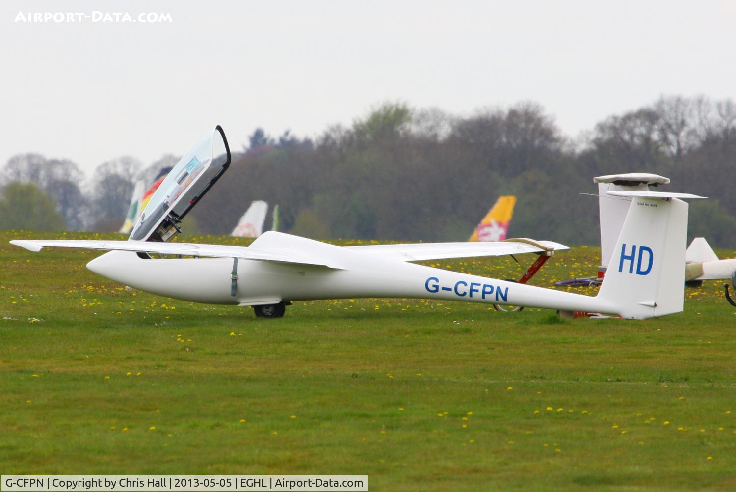 G-CFPN, 1986 Schleicher ASW-20 C/N 20376, at Lasham airfield