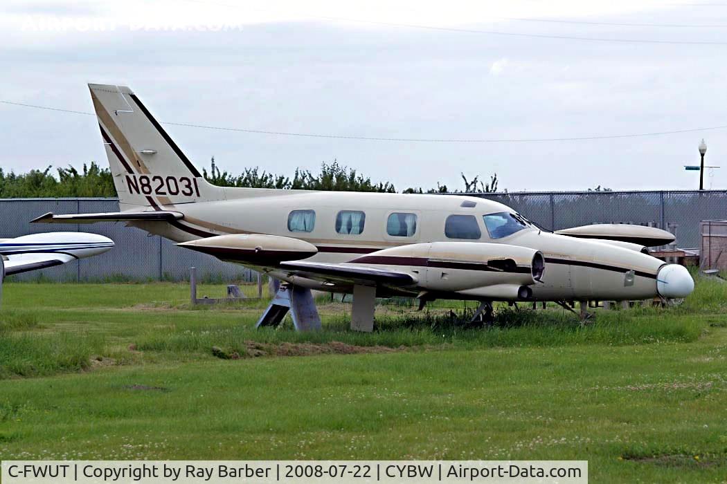 C-FWUT, 1976 Piper PA-31T C/N 31T-7620039, Piper PA-31T Cheyenne II [31T-7620039] (MTW Aerospace) Calgary-Springbank~C 22/07/2008. Although registered as such when this was taken it still wears former USA registration of N82031.