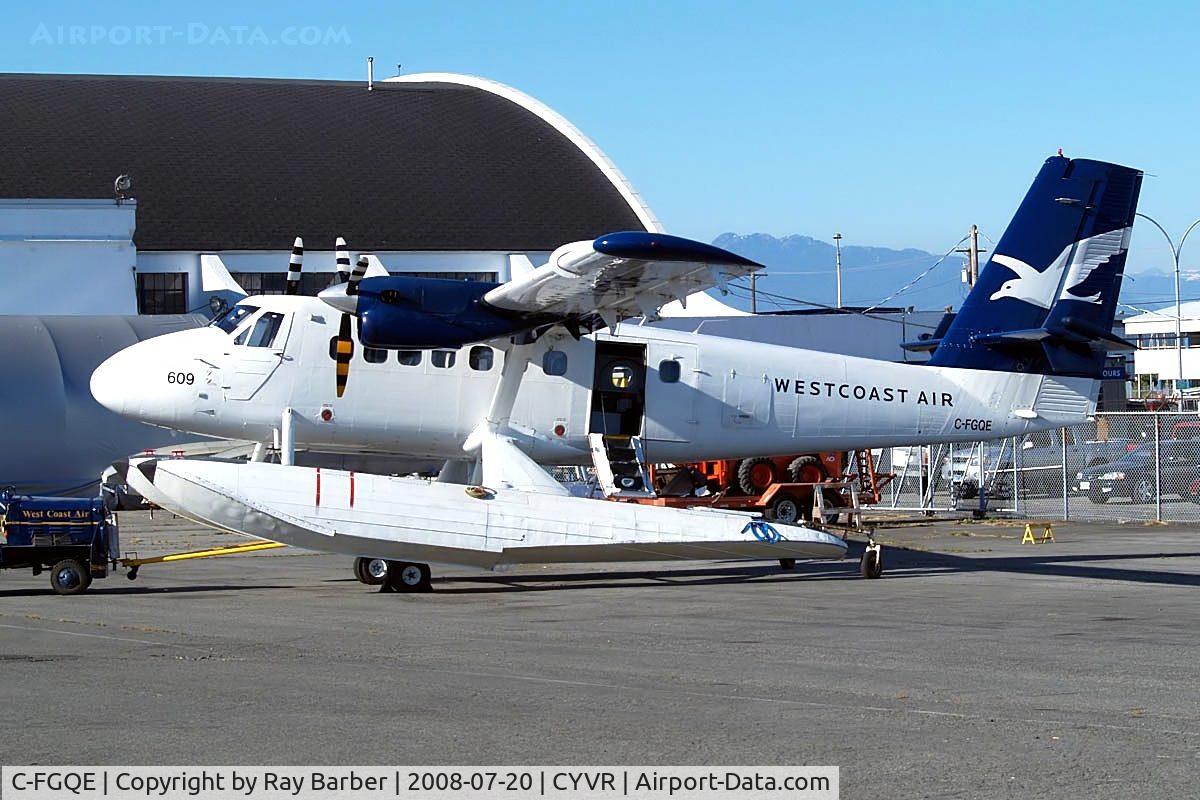 C-FGQE, 1967 De Havilland Canada DHC-6-100 Twin Otter C/N 40, De Havilland Canada DHC-6-100 Twin Otter [40] (West Coast Air) Vancouver~C 20/07/2008