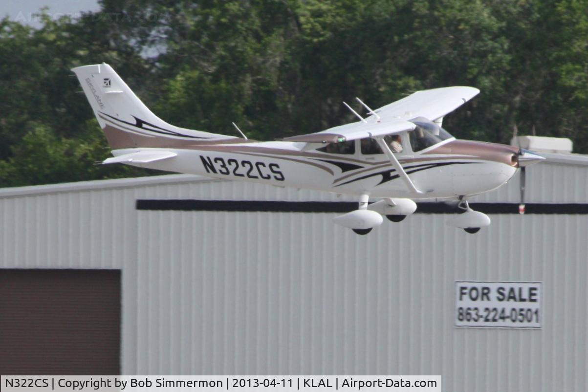 N322CS, 2012 Cessna 182T Skylane C/N 18282341, Crosswind landing at Sun N Fun 2013 - Lakeland, FL