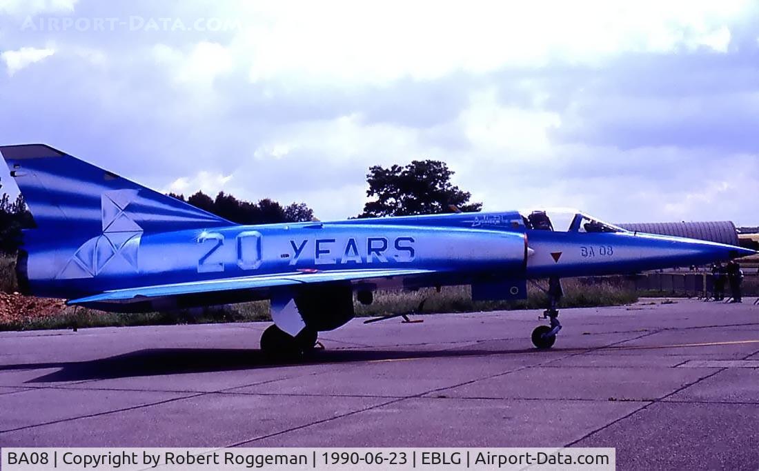 BA08, SABCA Mirage 5BA C/N 08, 20 years 8 Squadron.
DELTA BLEU.