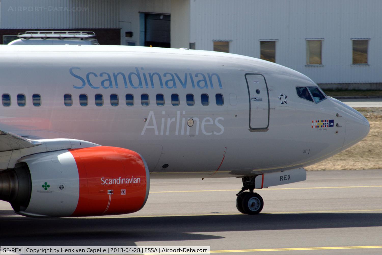 SE-REX, 2002 Boeing 737-76N C/N 33418, SAS Boeing 737-700 taxying at Stockholm Arlanda airport, Sweden.