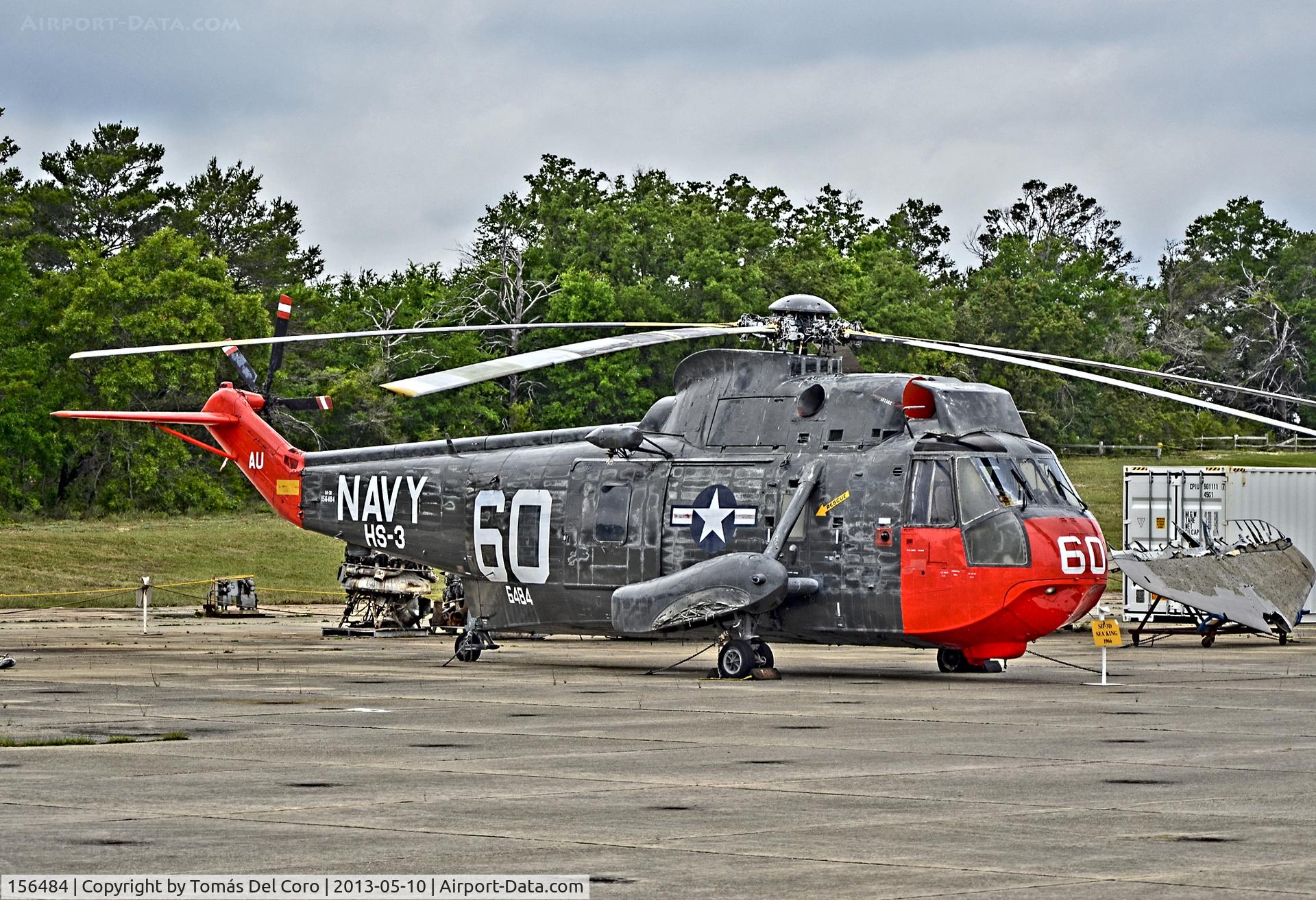 156484, Sikorsky SH-3H Sea King C/N 61430, 1968 Sikorsky SH-3D Sea King (Bureau Number 156484) C/N: 61430 (SH-3H)

National Naval Aviation Museum
TdelCoro
May 10, 2013