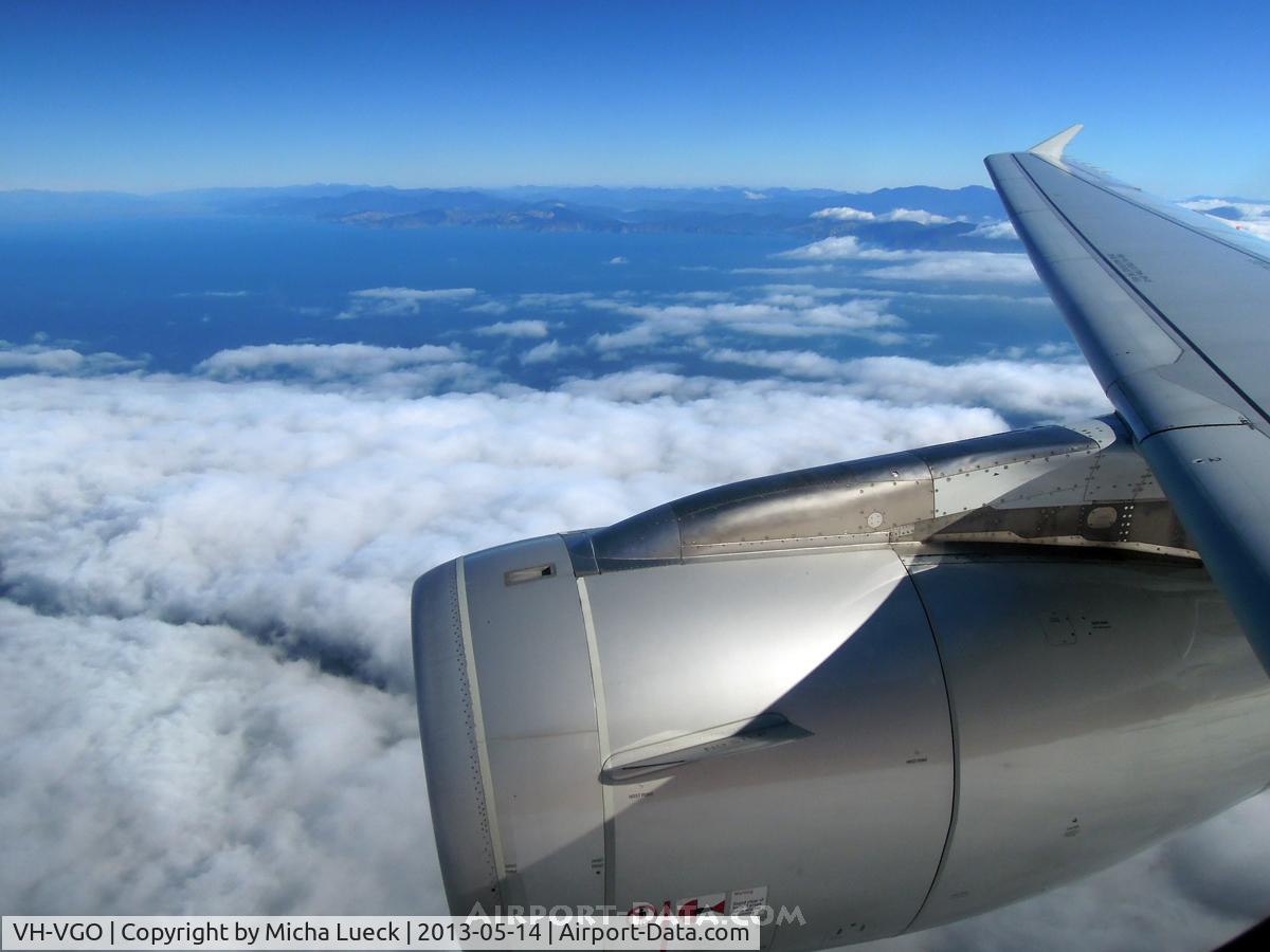 VH-VGO, 2010 Airbus A320-232 C/N 4356, On approach to Wellington. Visible is the north tip of the South Island.