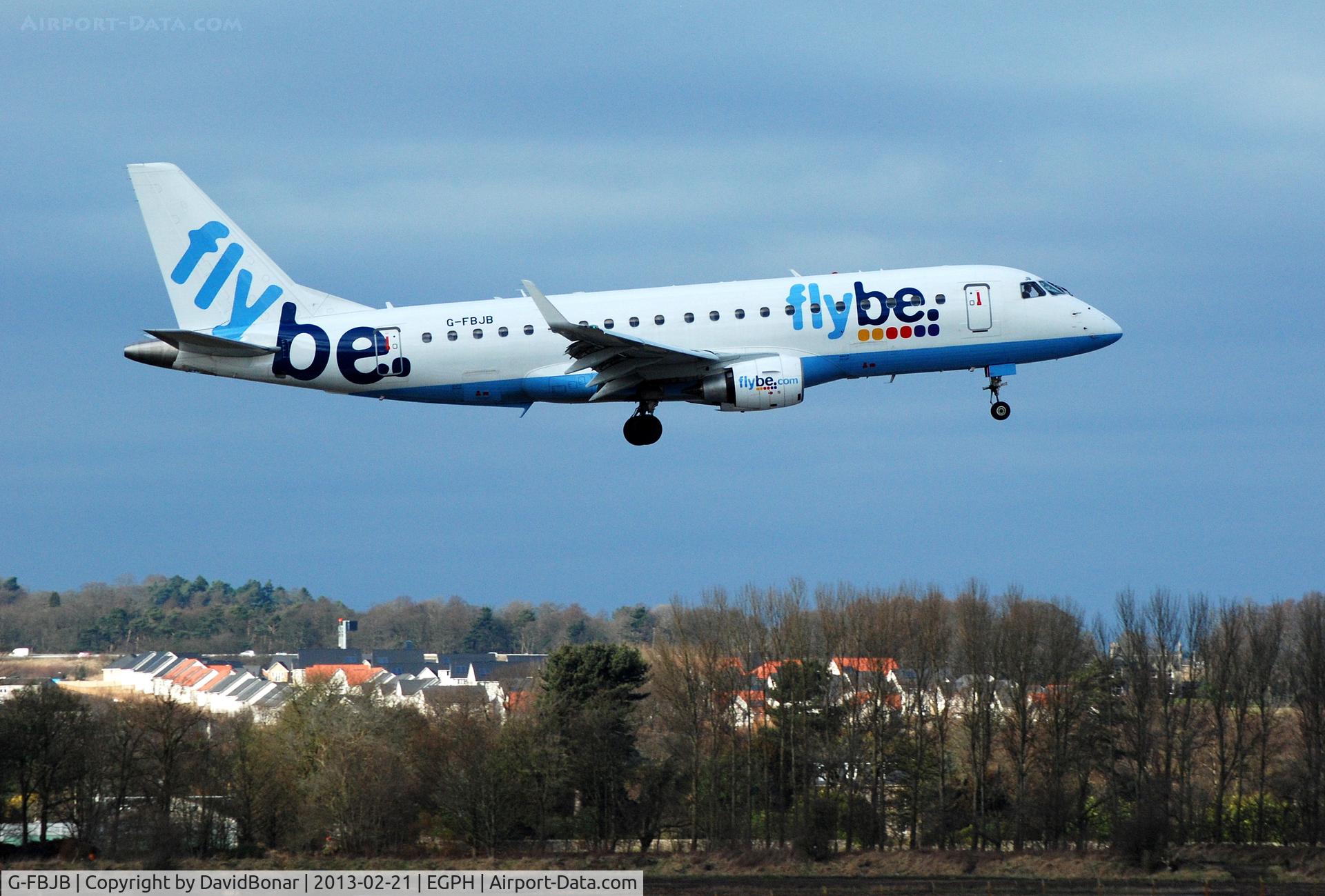 G-FBJB, 2011 Embraer 175STD (ERJ-170-200) C/N 17000327, Short finals for runway 06