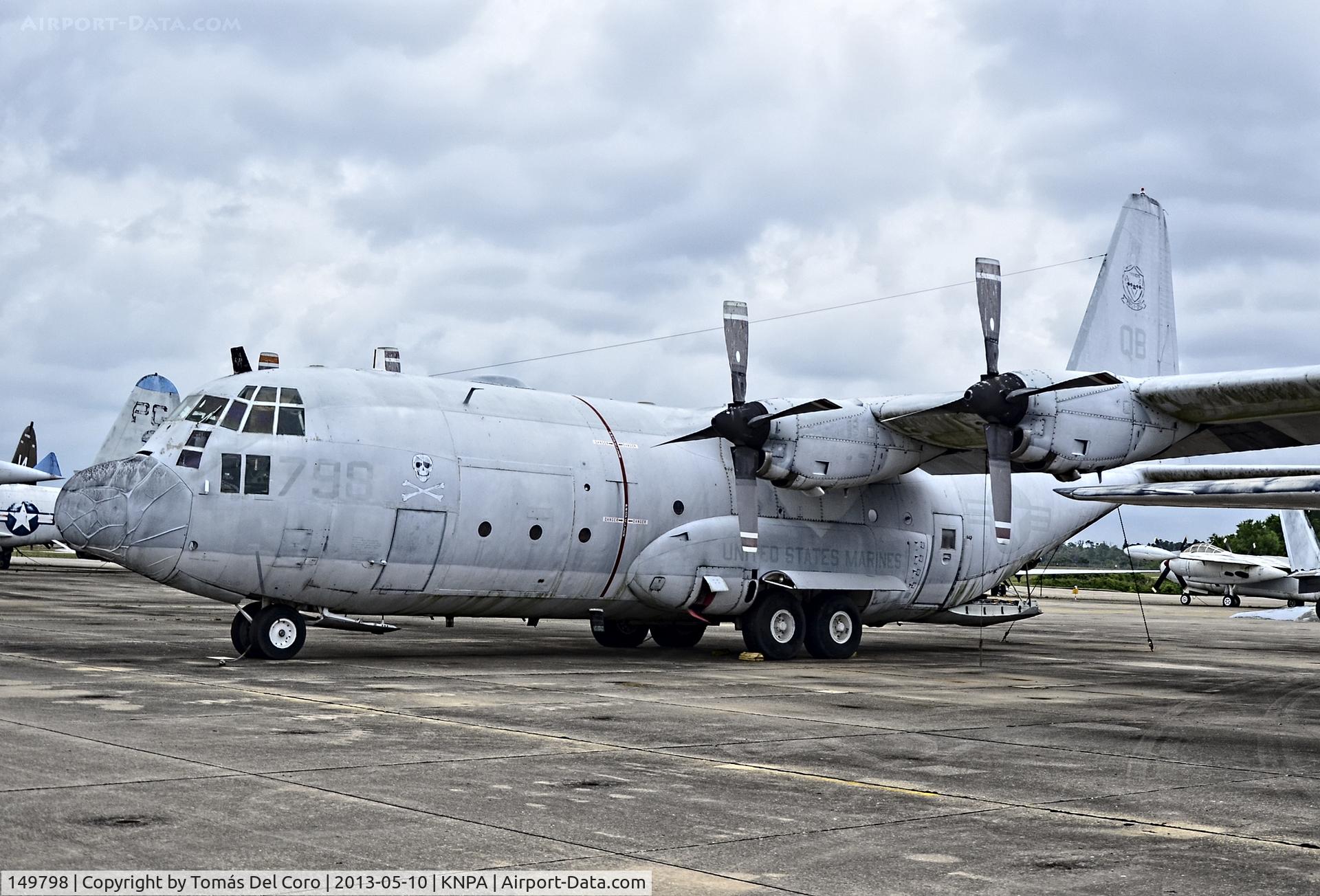 149798, 1962 Lockheed KC-130F Hercules C/N 282-3680, Lockheed KC-130F Hercules C/N 282-3680 BuNo 149798

National Naval Aviation Museum
TdelCoro
May 10, 2013