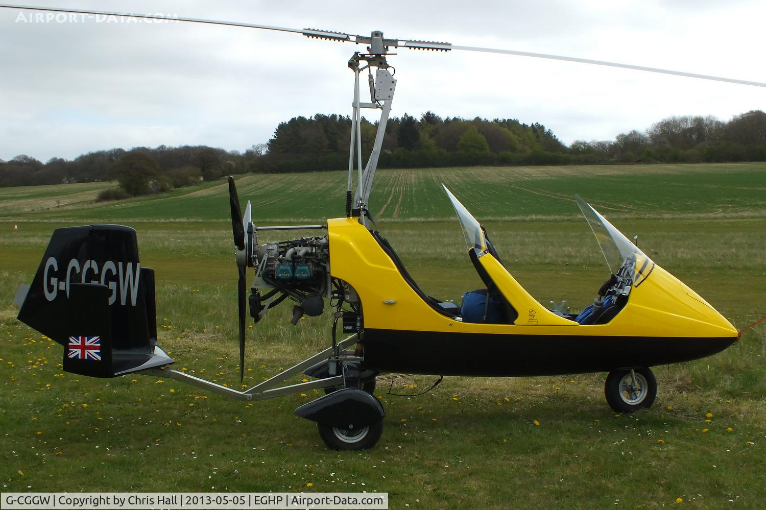 G-CGGW, 2009 Rotorsport UK MTOsport C/N RSUK/MTOS/021, at the LAA Microlight Trade Fair, Popham