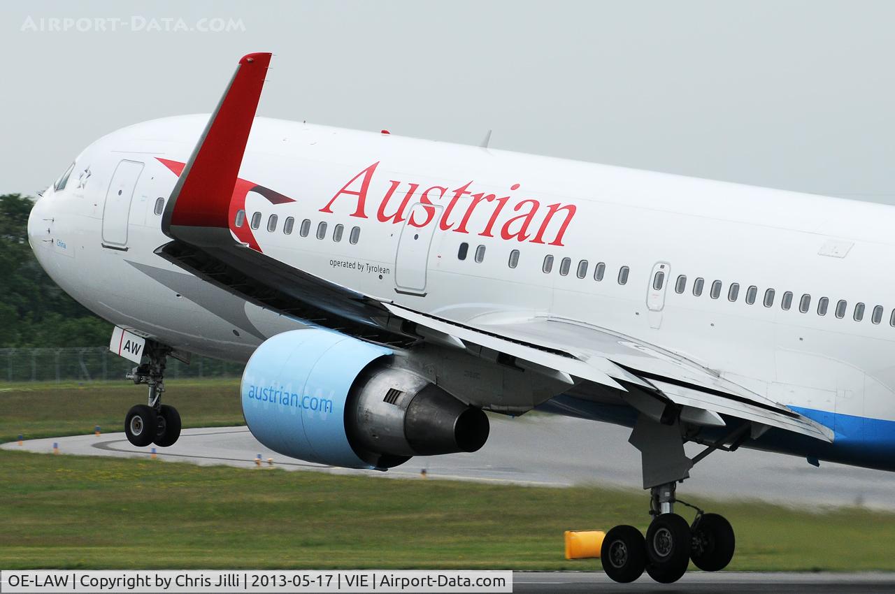 OE-LAW, 1992 Boeing 767-3Z9/ER C/N 26417, Austrian Airlines