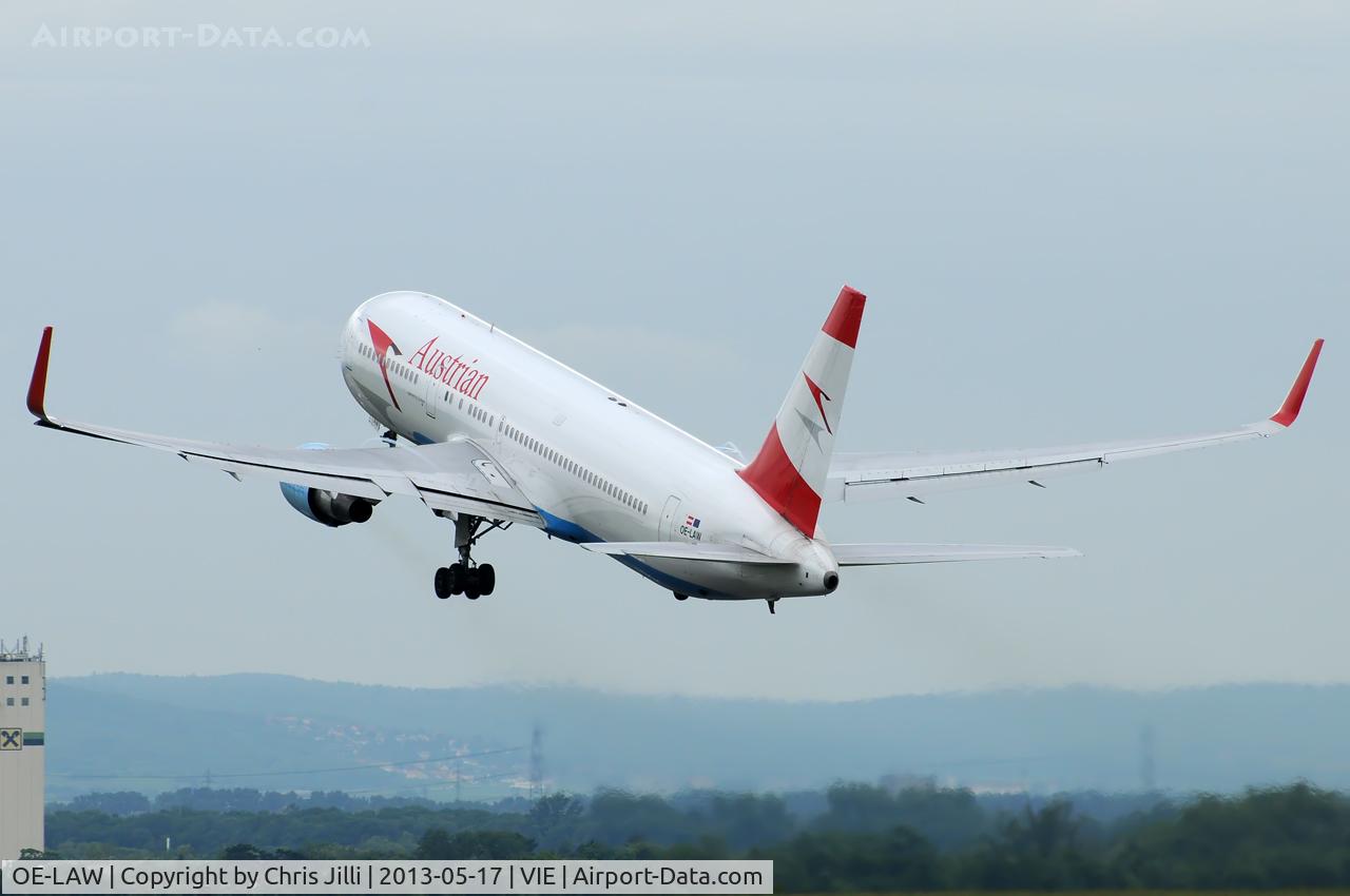 OE-LAW, 1992 Boeing 767-3Z9/ER C/N 26417, Austrian Airlines