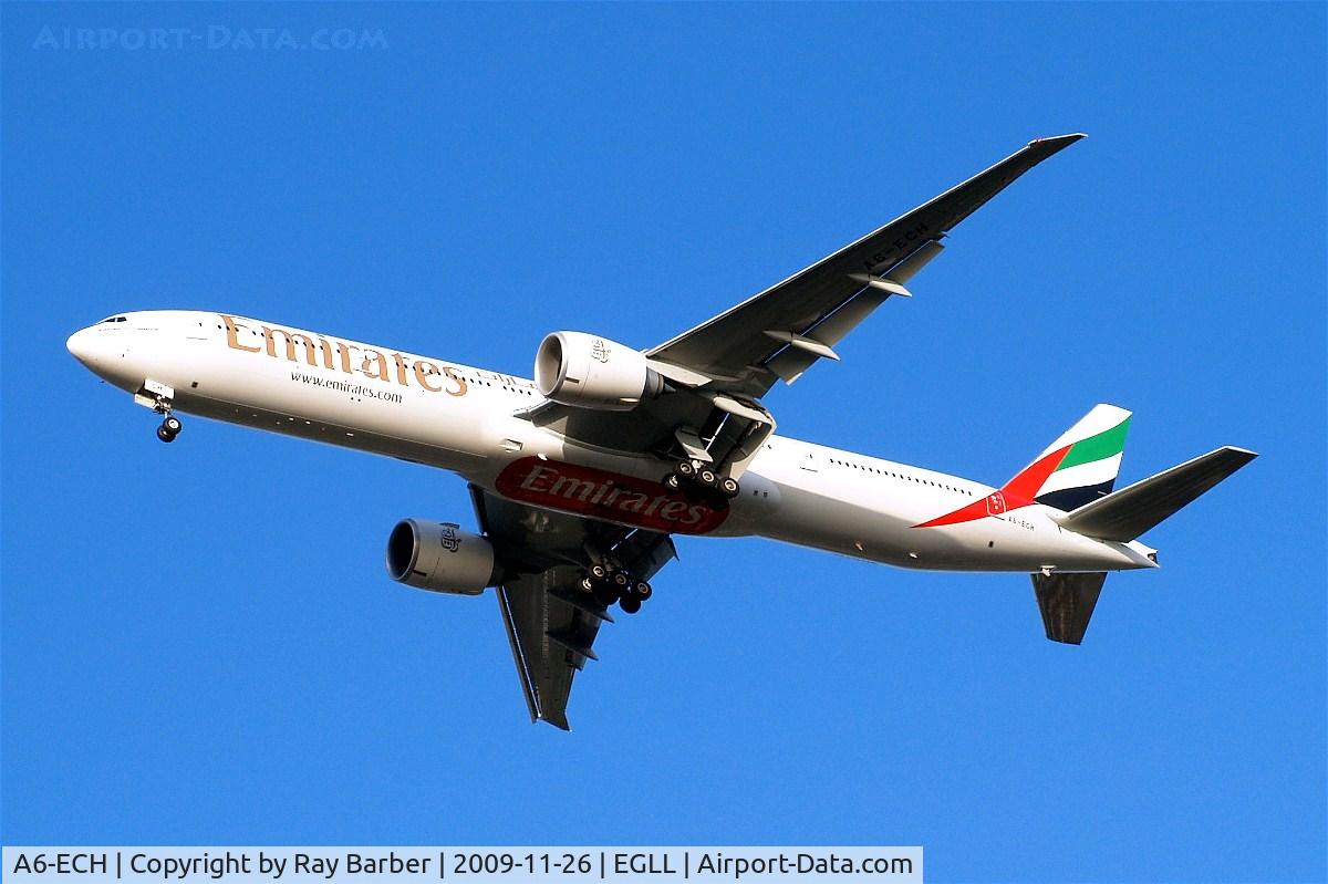 A6-ECH, 2008 Boeing 777-31H/ER C/N 35581, Boeing 777-31HER [35581] (Emirates Ailines) Home~G 26/11/2009