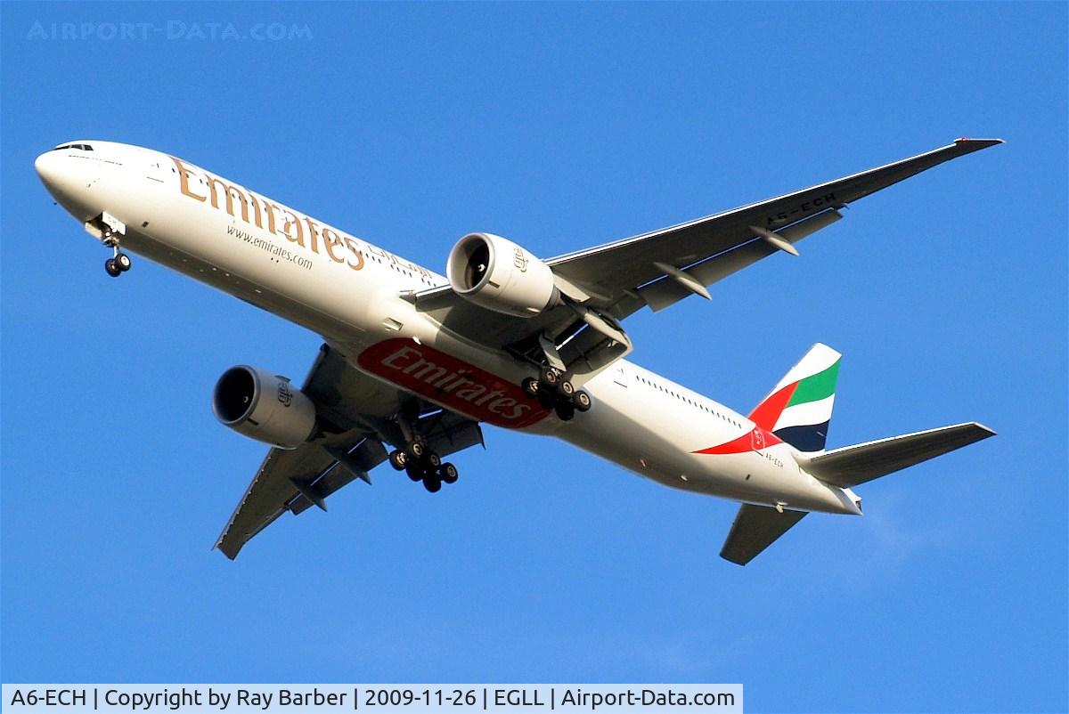 A6-ECH, 2008 Boeing 777-31H/ER C/N 35581, Boeing 777-31HER [35581] (Emirates Ailines) Home~G 26/11/2009