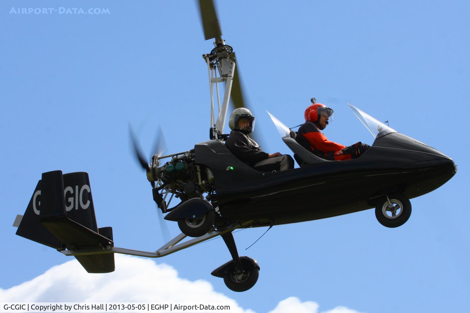 G-CGIC, 2010 Rotorsport UK MTOsport C/N RSUK/MTOS/024, at the LAA Microlight Trade Fair, Popham