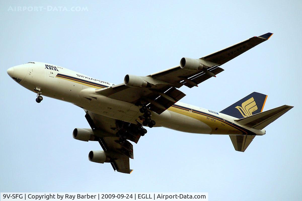 9V-SFG, 1998 Boeing 747-412F/SCD C/N 26558, Boeing 747-412F [26558] (Singapore Airlines Cargo) Home~G 24/09/2009