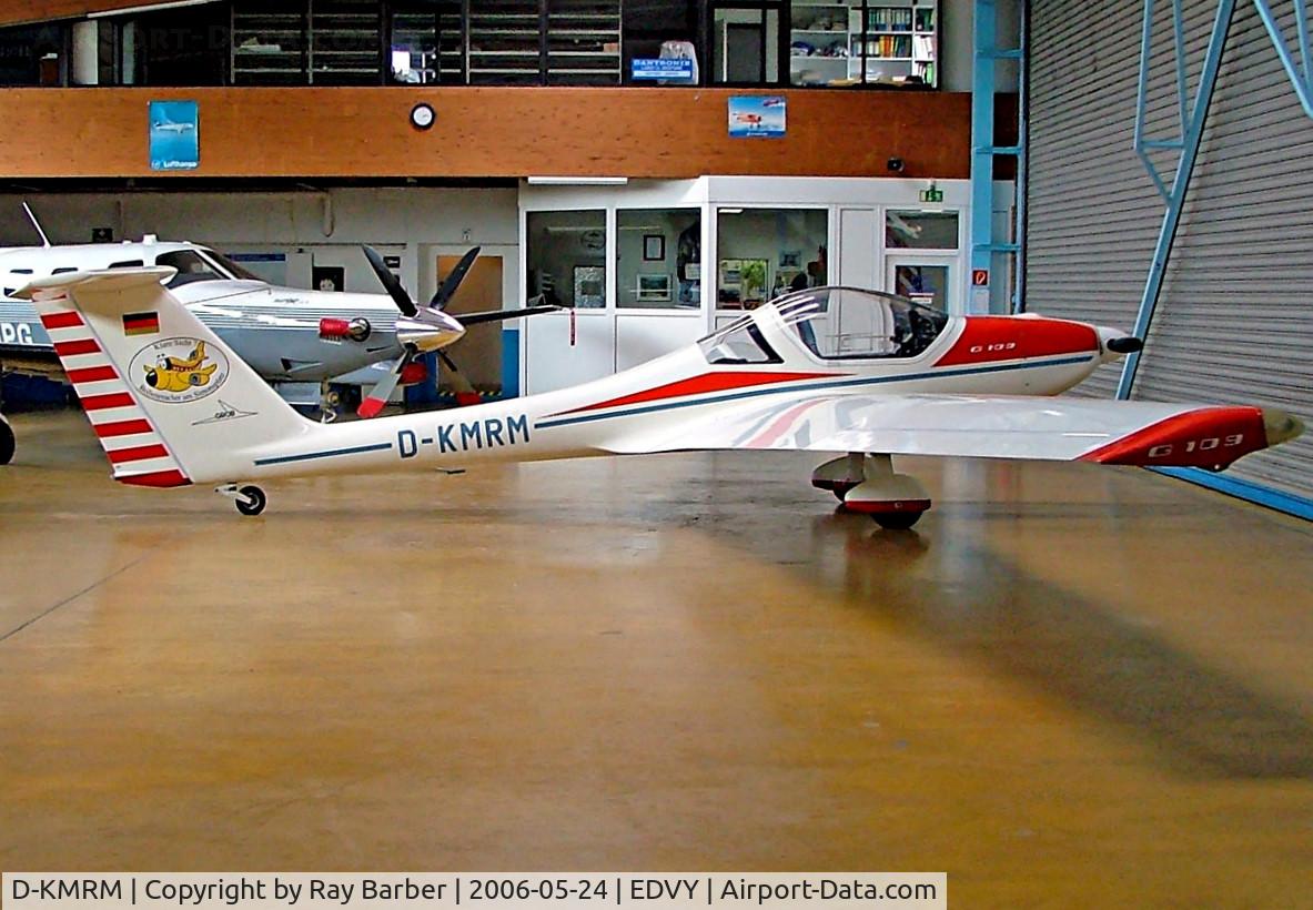 D-KMRM, 1982 Grob G-109 C/N 6076, Grob G.109 [6076] Porta Westfalica~D 24/05/2006