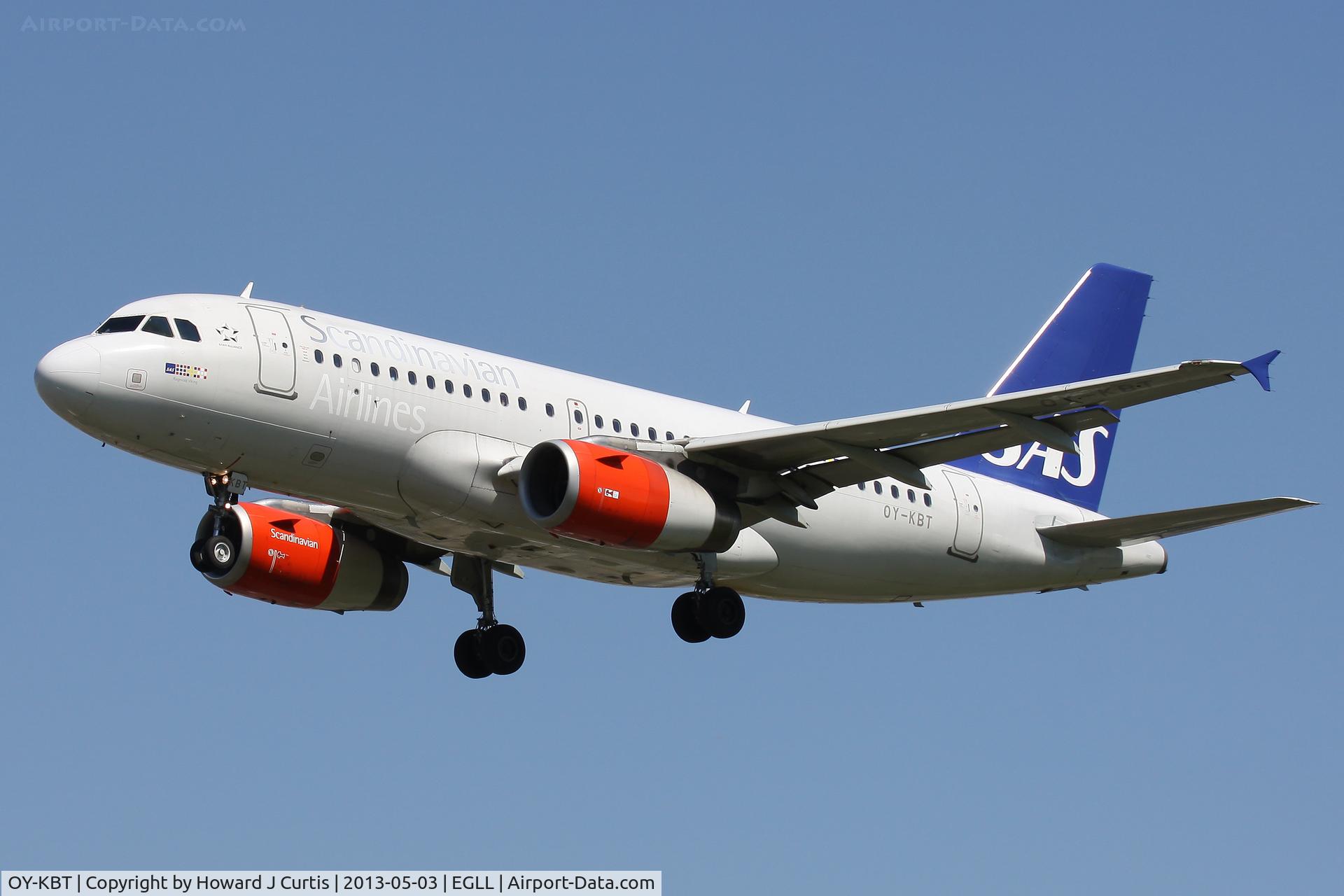 OY-KBT, 2007 Airbus A319-131 C/N 3292, SAS, on approach to runway 27L.