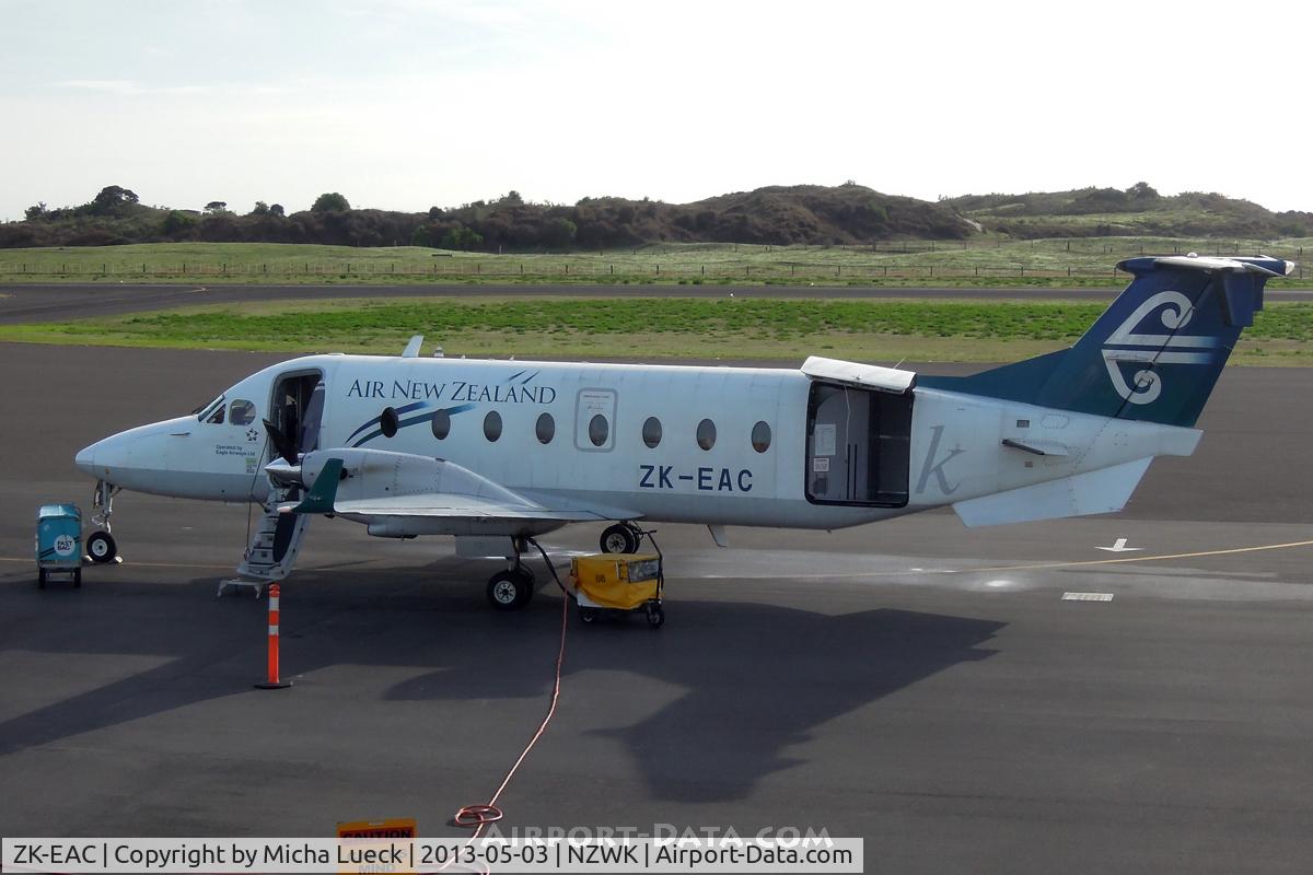 ZK-EAC, 2001 Raytheon 1900D C/N UE-426, At Whakatane
