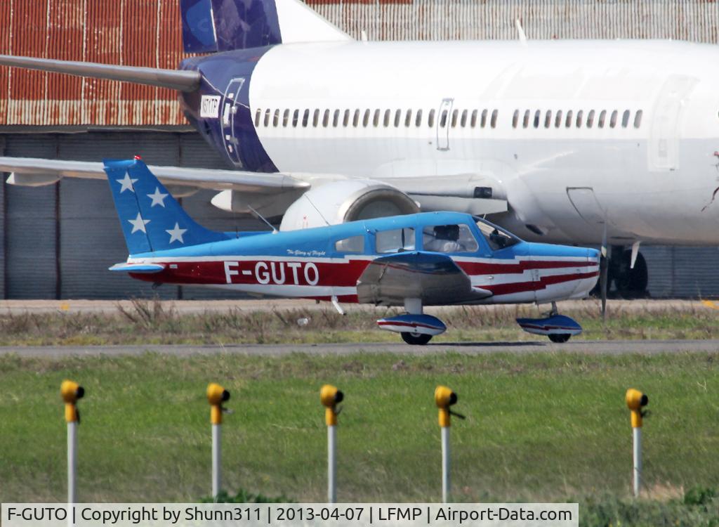F-GUTO, Piper PA-28-151 Cherokee Warrior C/N 28-7615020, Ready for take off rwy 31R
