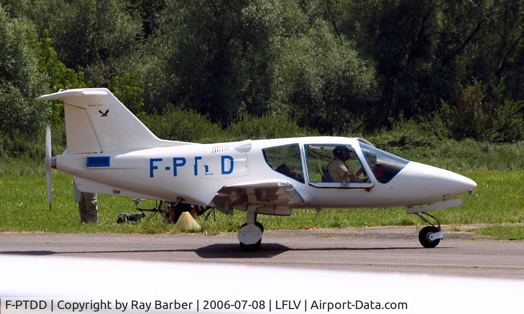 F-PTDD, Grinvald G.802B Gerfaut C/N 04, Grinvalds G-802B Gerfaut [04] Vichy~F 08/07/2006