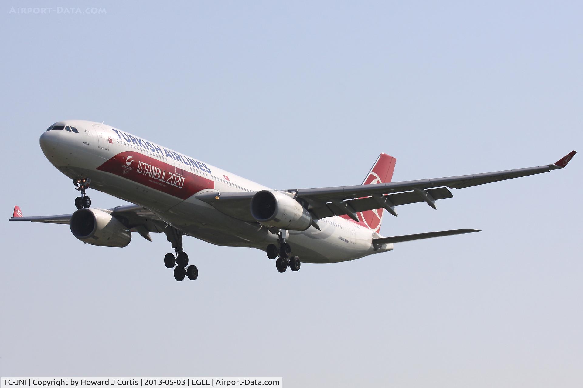 TC-JNI, 2010 Airbus A330-343X C/N 1160, Turkish Airlines, on approach to runway 27L.