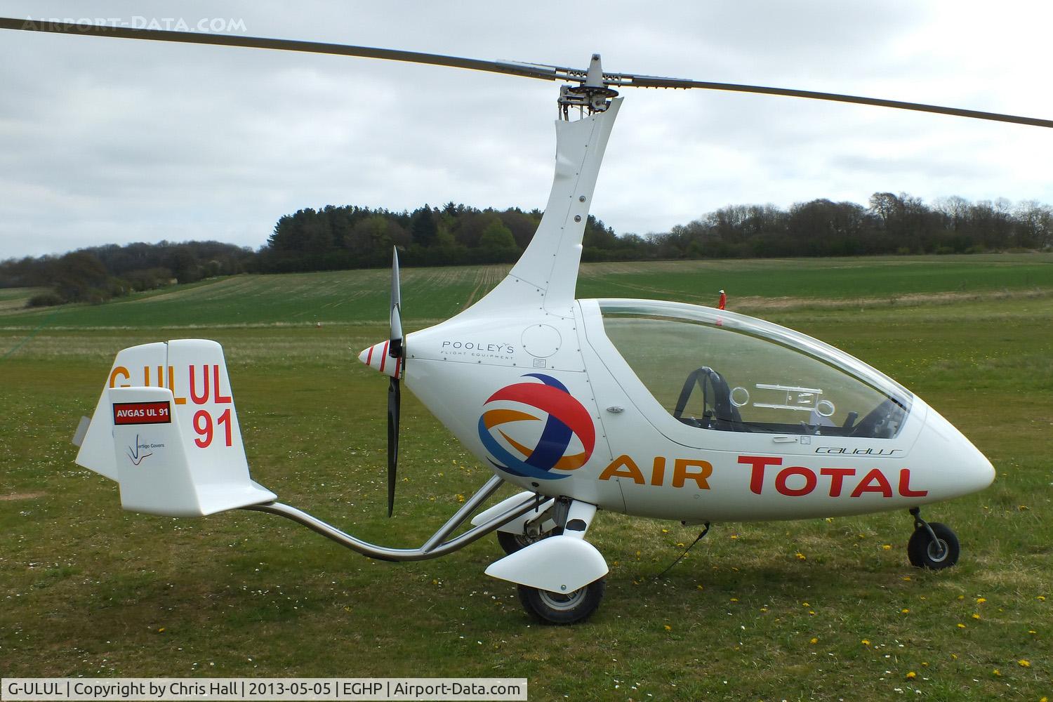 G-ULUL, 2010 RotorSport UK Calidus C/N RSUK/CALS/009, at the LAA Microlight Trade Fair, Popham