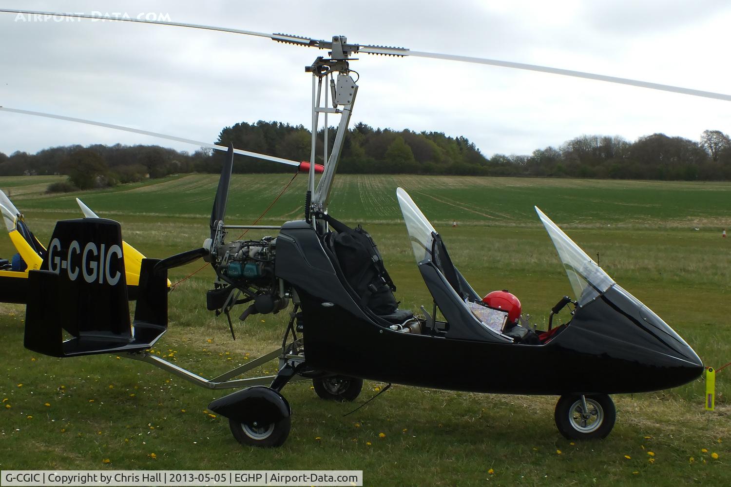 G-CGIC, 2010 Rotorsport UK MTOsport C/N RSUK/MTOS/024, at the LAA Microlight Trade Fair, Popham