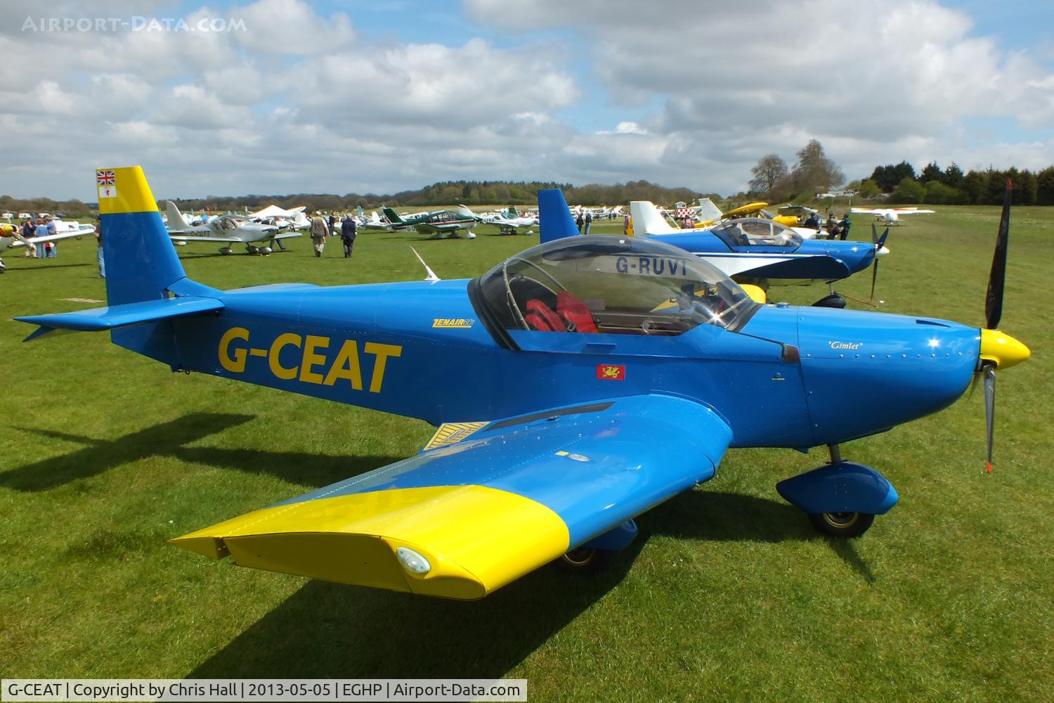 G-CEAT, 2006 Zenair CH-601 HDS Zodiac C/N PFA 162-13930, at the LAA Microlight Trade Fair, Popham